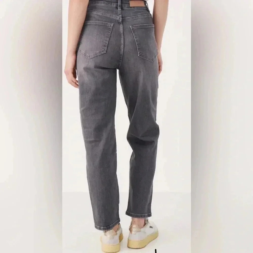 Part Two | Contemporary Fit Jeans - Picture 6 of 10